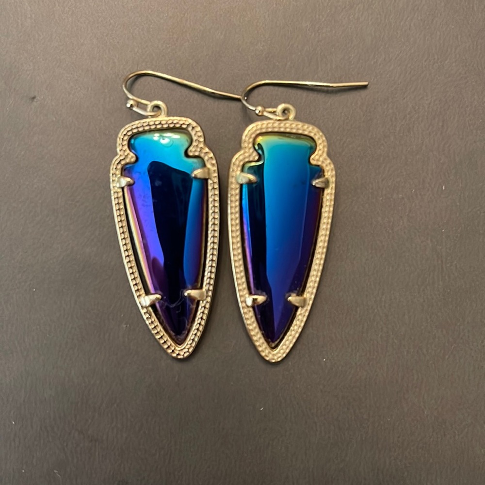 Gently worn Kendra Scott gold drop earrings